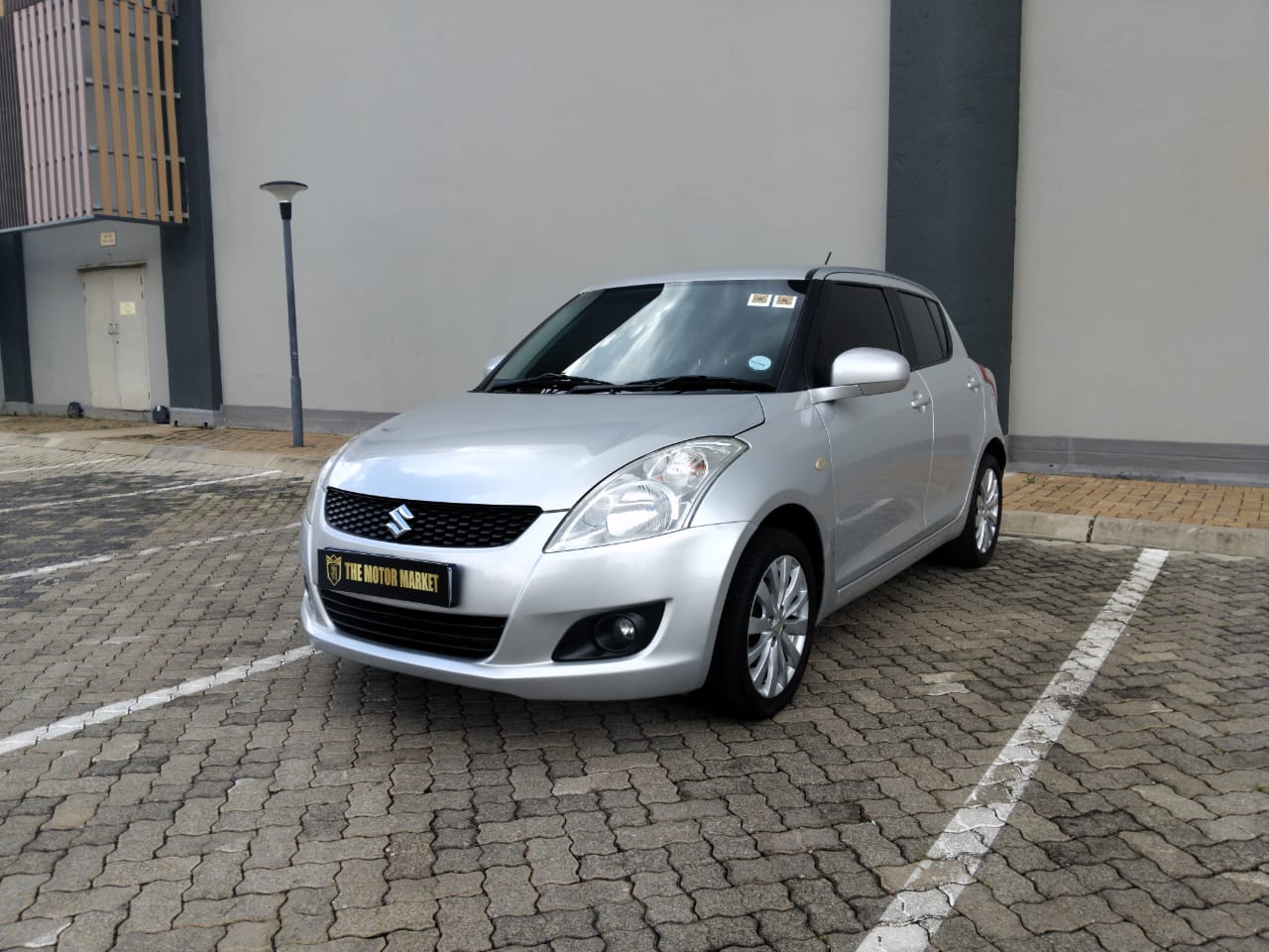 2013 Suzuki Swift 1.4i GLS
